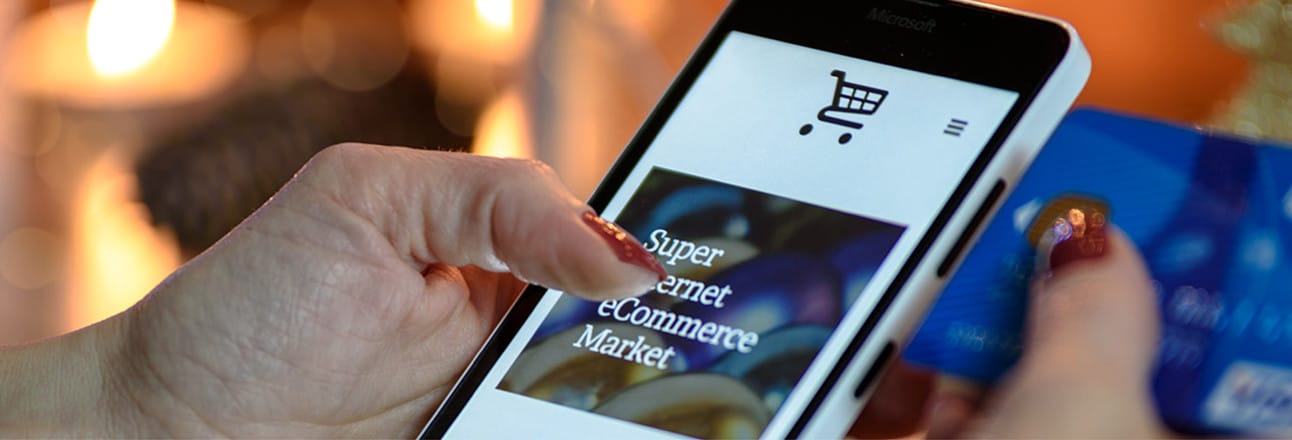 Verkaufsstellen und E-Commerce: die Allianz, um sich neu zu erfinden