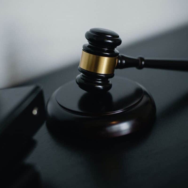 photo d'un maillet de justice